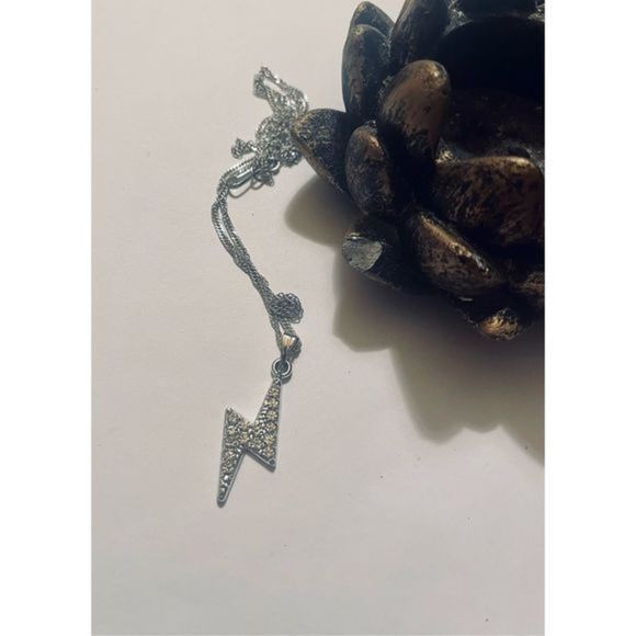 White sapphire on SILVER LIGHTENING NECKLACE - Picture 3 of 5